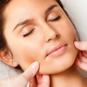 Shiatsumassage en bindweefselmassage gelaat max 2 cursisten (Op aanvraag)